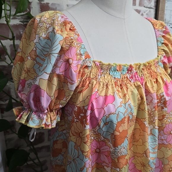 Shein womens slip dress sz xs multi color floral print puff short sleeves - Picture 2 of 3